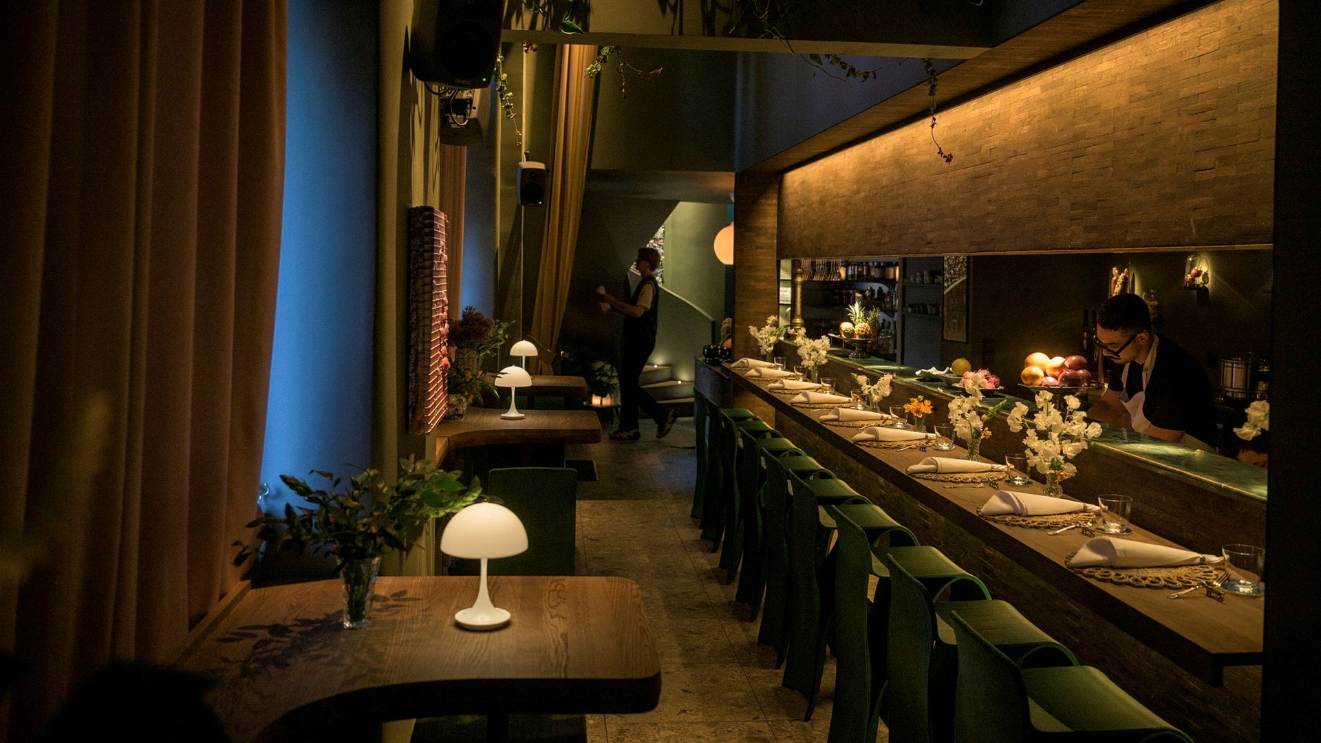 Black Milk Gastro Bar header