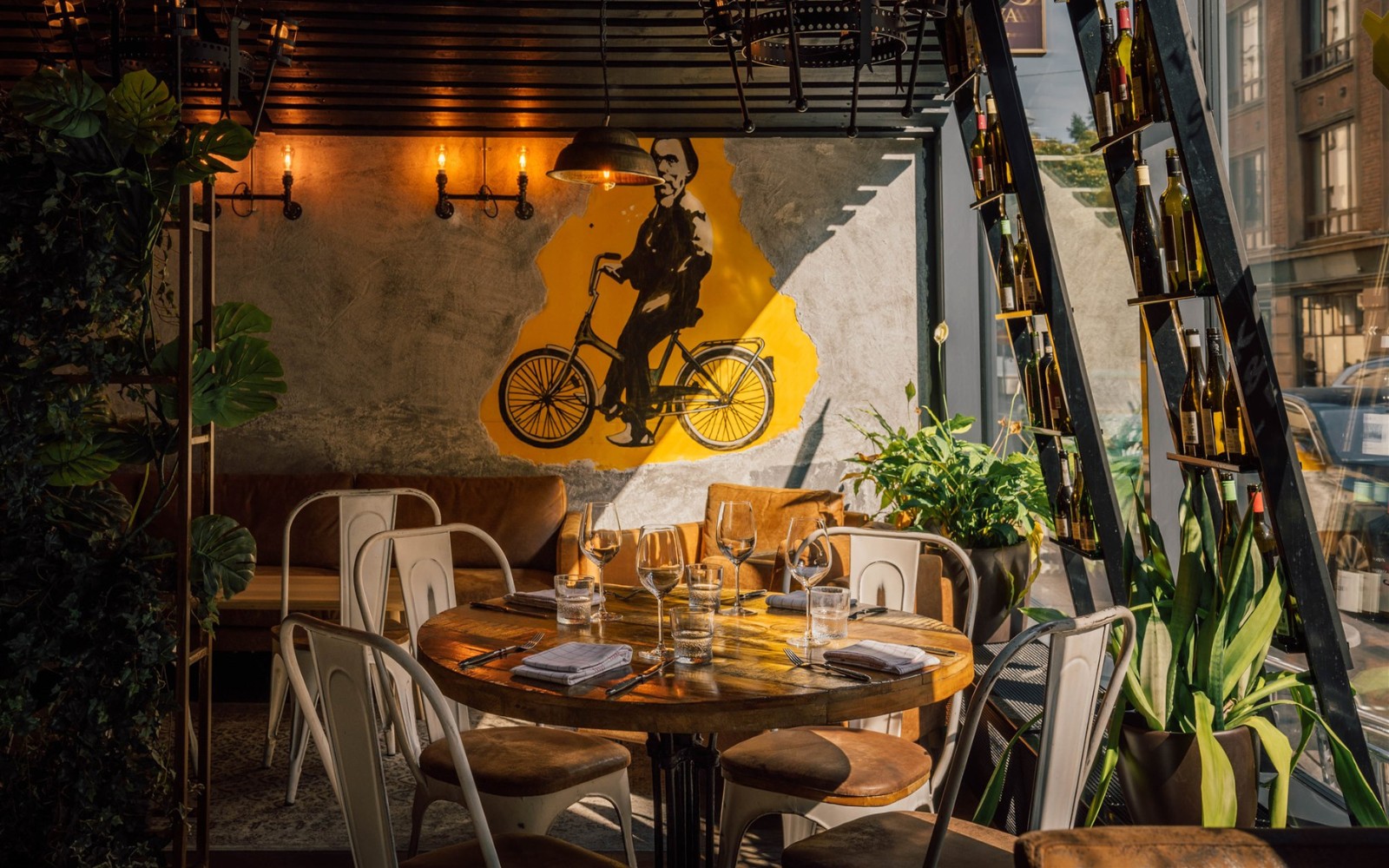 Lönkka Bull & Bottle header