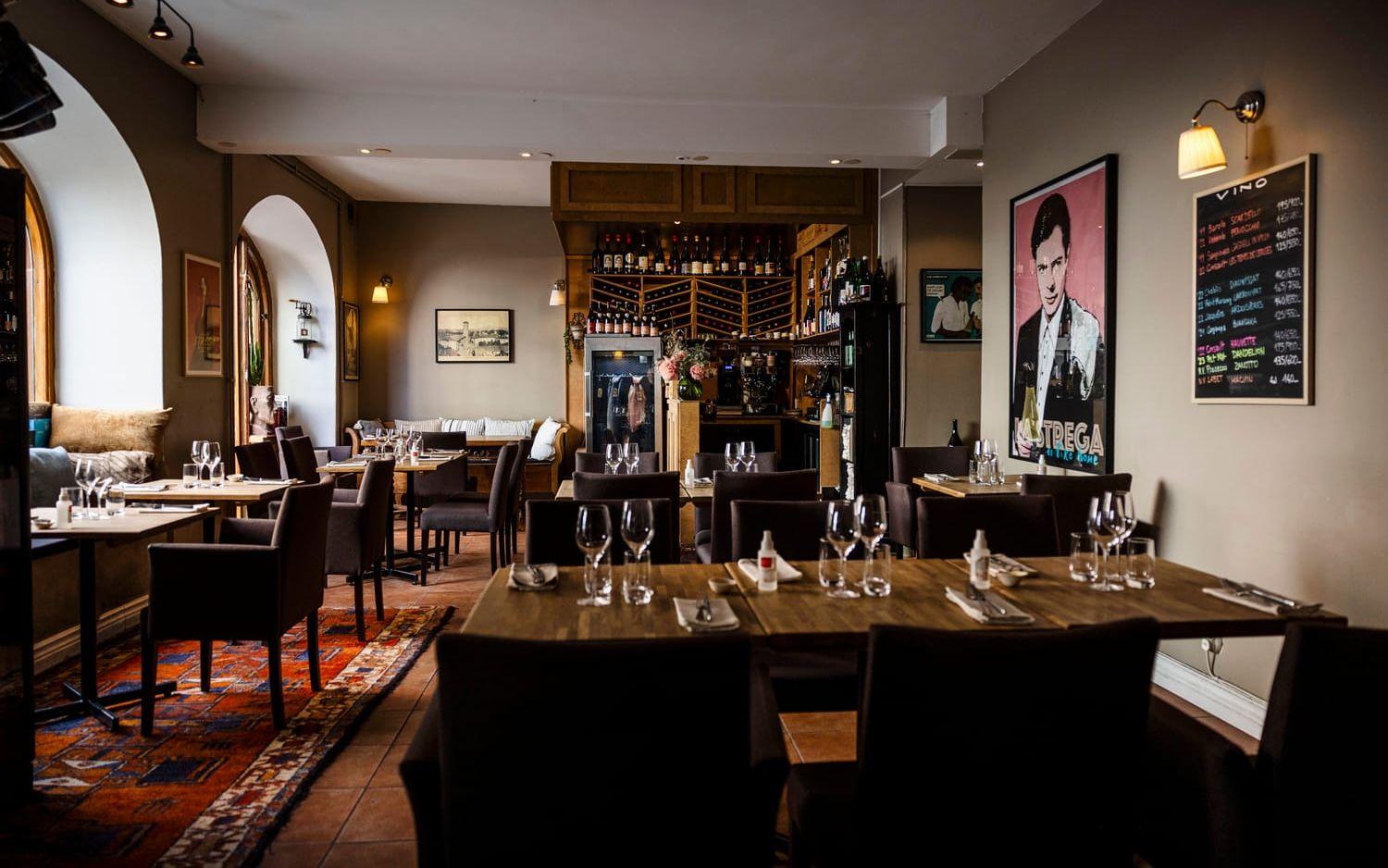 Trattoria La Strega header