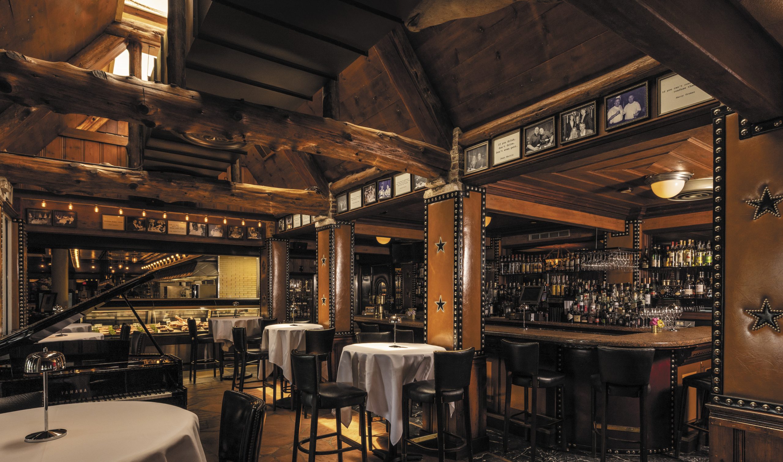 Pappas Bros. Steakhouse header